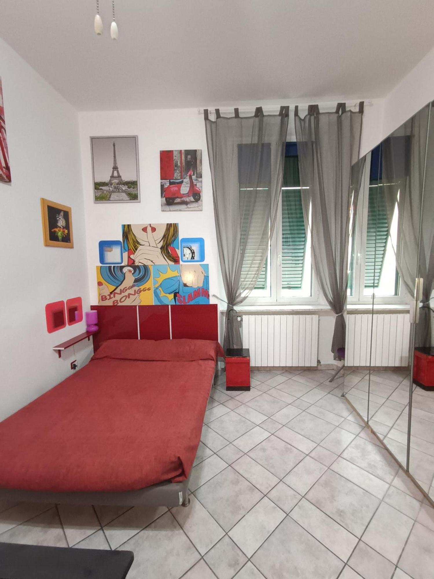 Casa Vacanze Completa Di Tutto E Anche Di Piu Ливорно Екстериор снимка