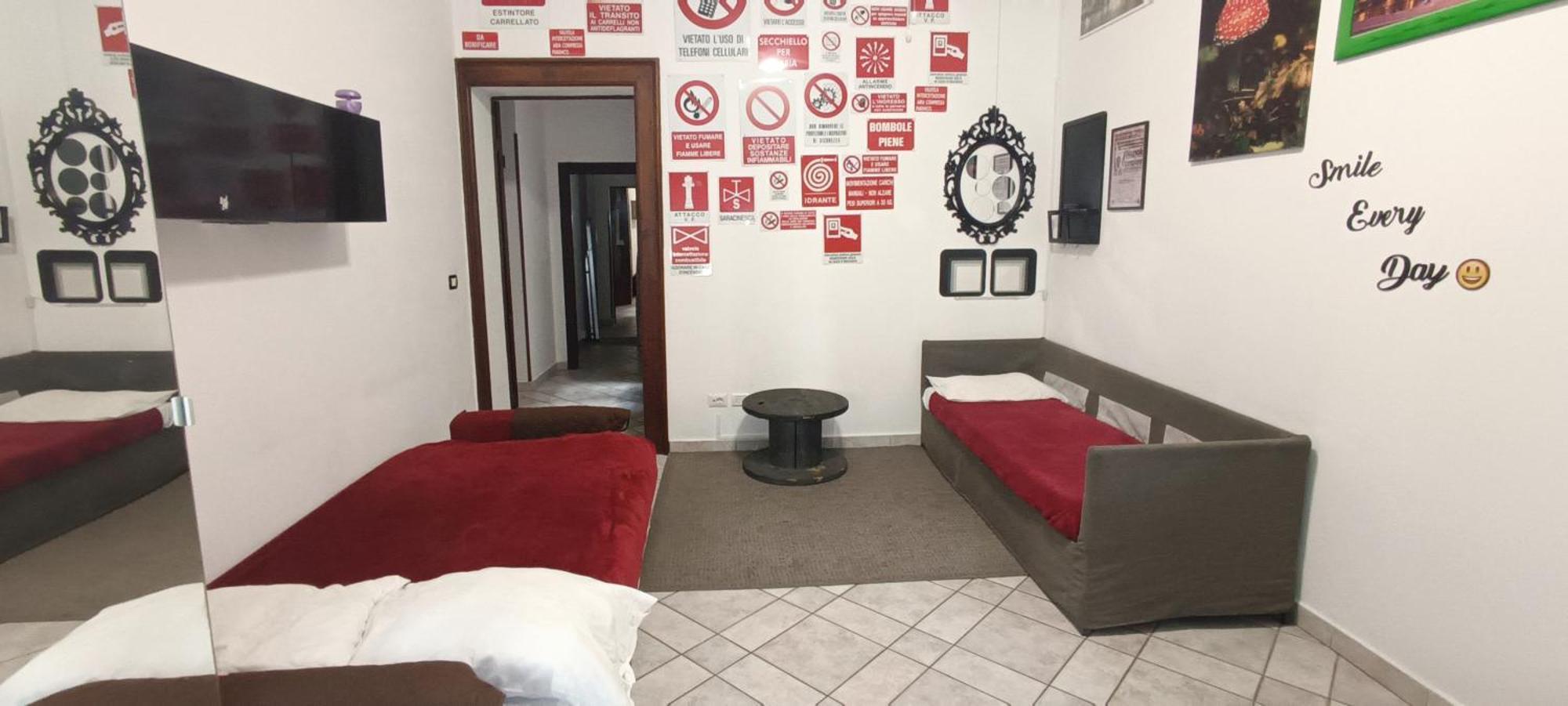 Casa Vacanze Completa Di Tutto E Anche Di Piu Ливорно Екстериор снимка